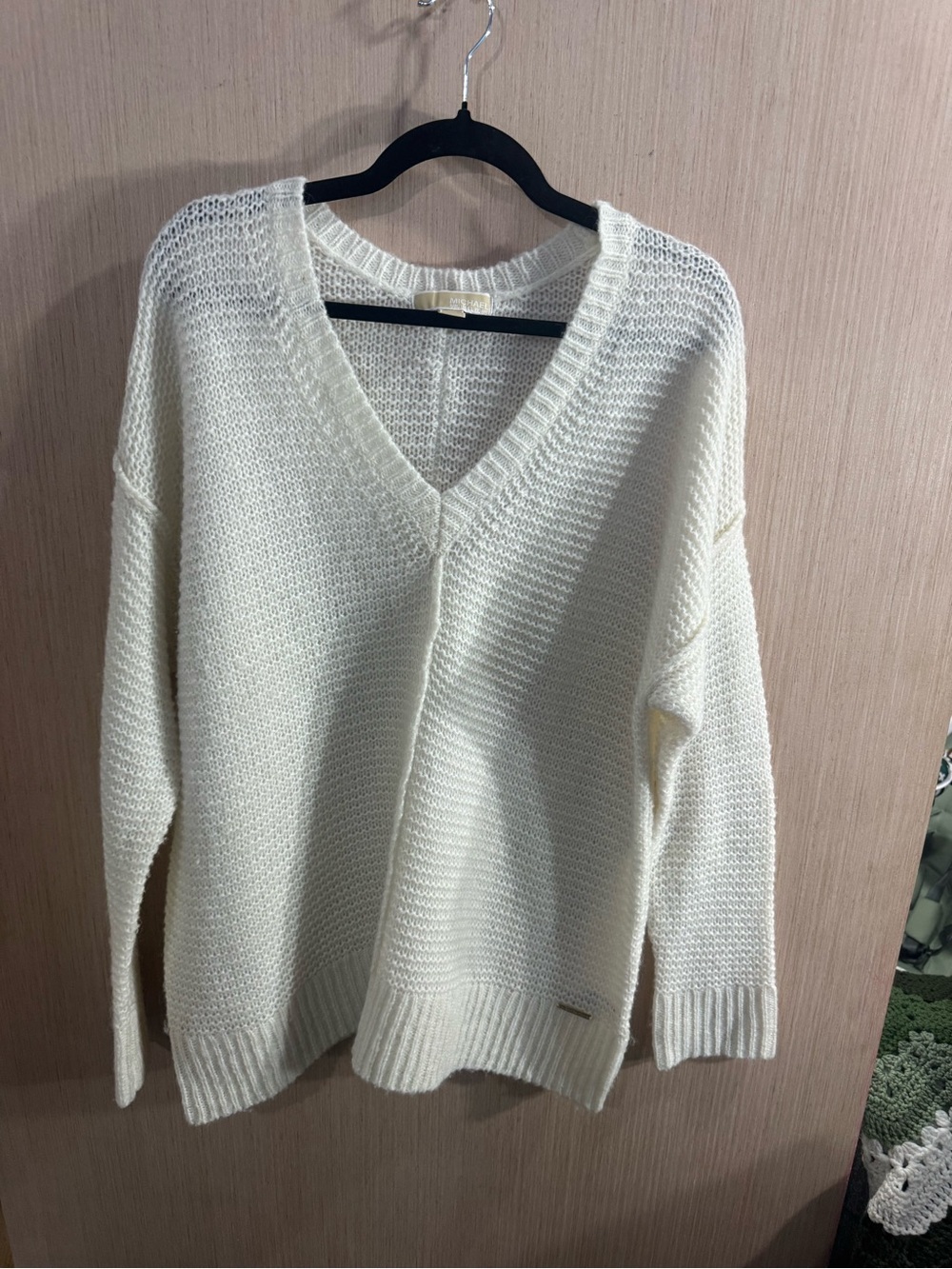 Women’s MICHAEL Michael Kors Wool Blend Ivory V-Neck Knit Sweater Size Large